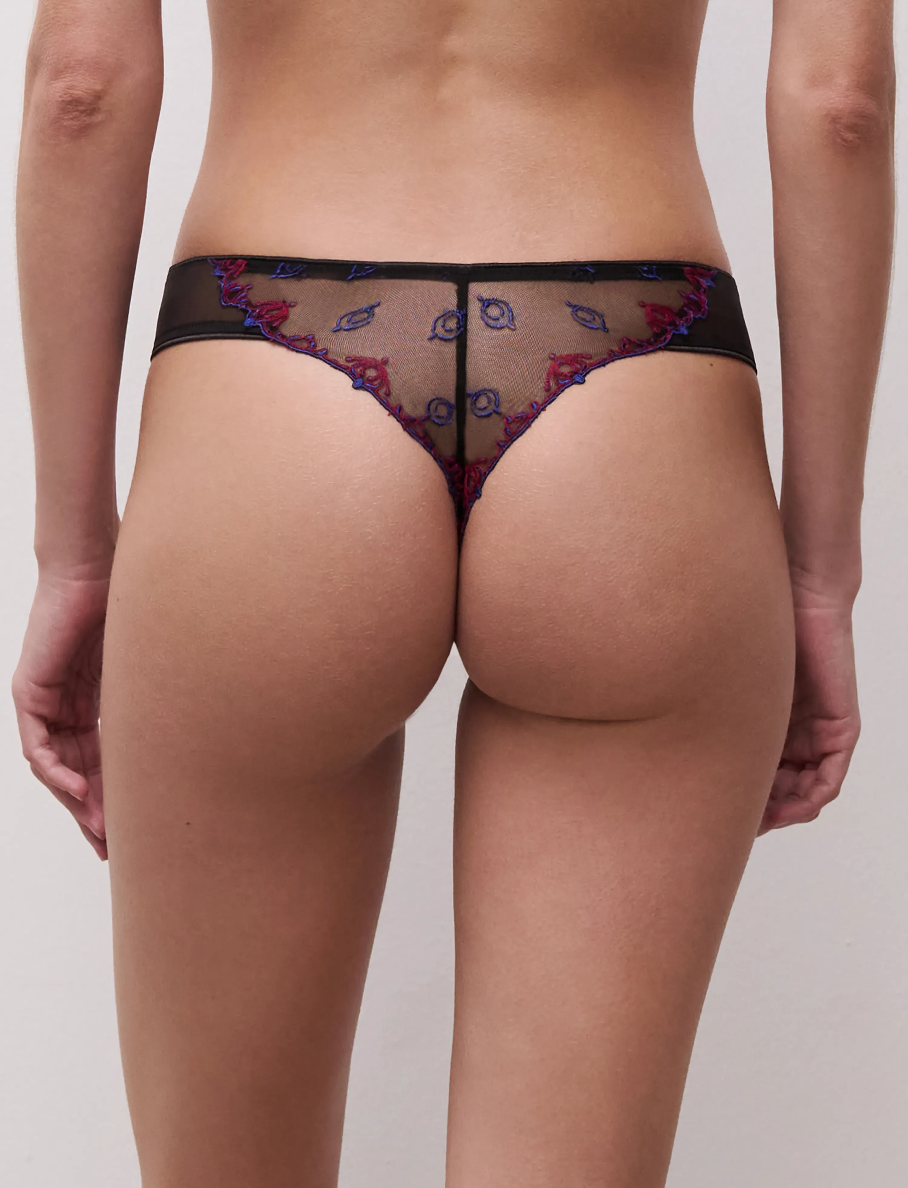 CHANTELLE - Champs Elysees Tanga - naised - black jewels - 3