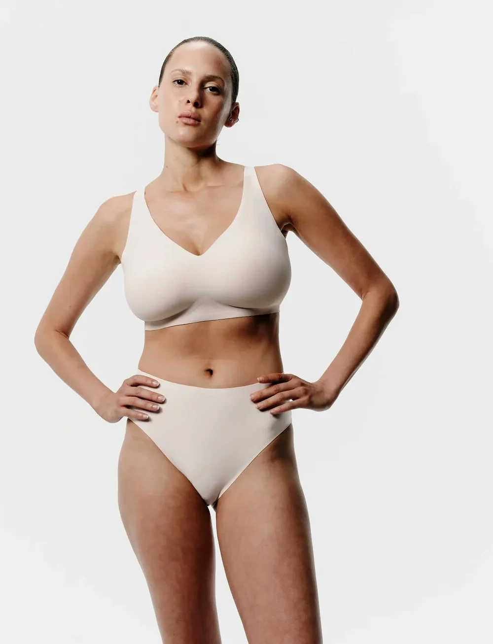 CHANTELLE - SOFTSTRETCH POWER Wirefree top - bügellose bhs - golden beige - 0