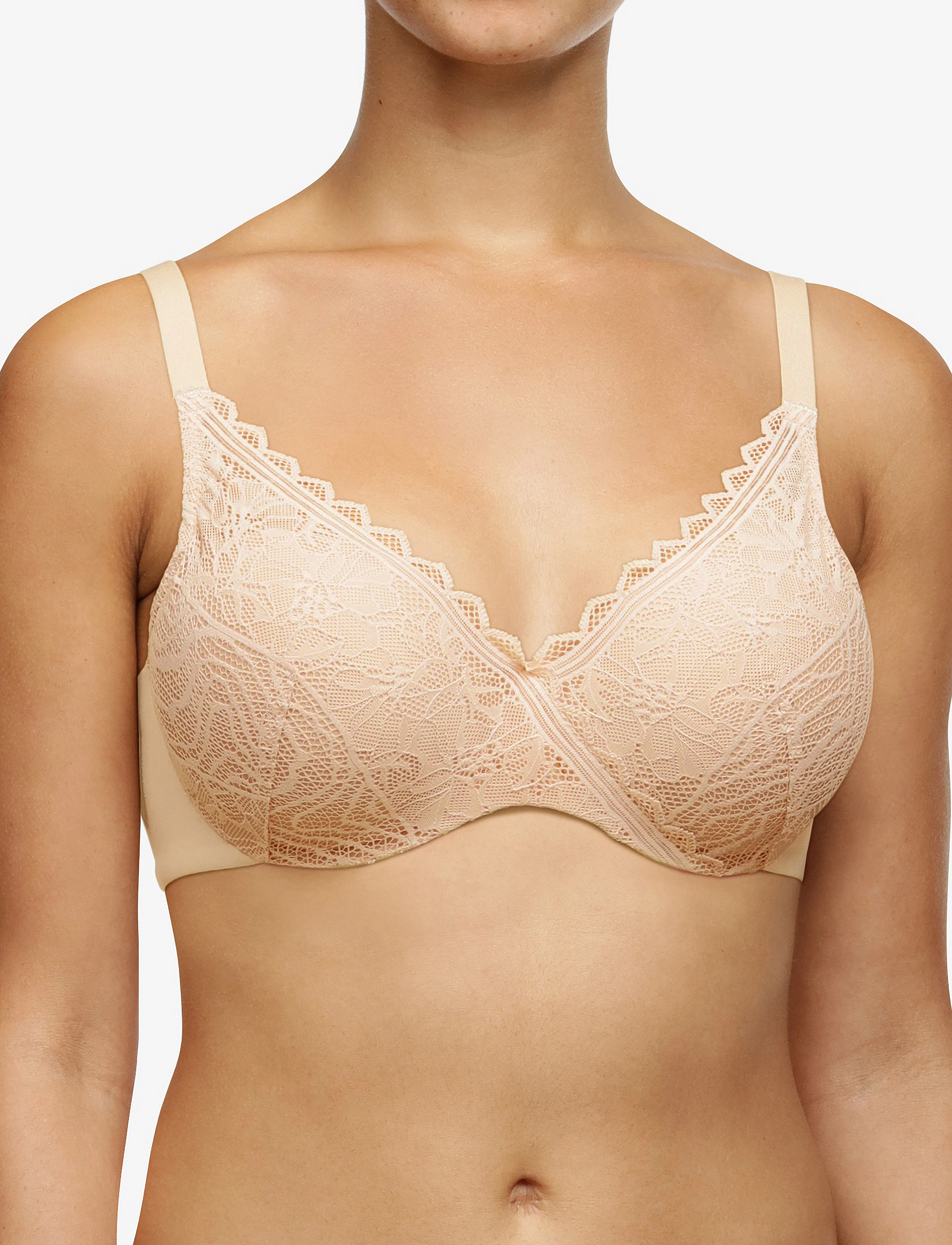 CHANTELLE Floral Touch Covering Memory T-Shirt Bra, 75 E, Beige, Bh'Er & Toppe > T-Shirt Bh'Er, Dame