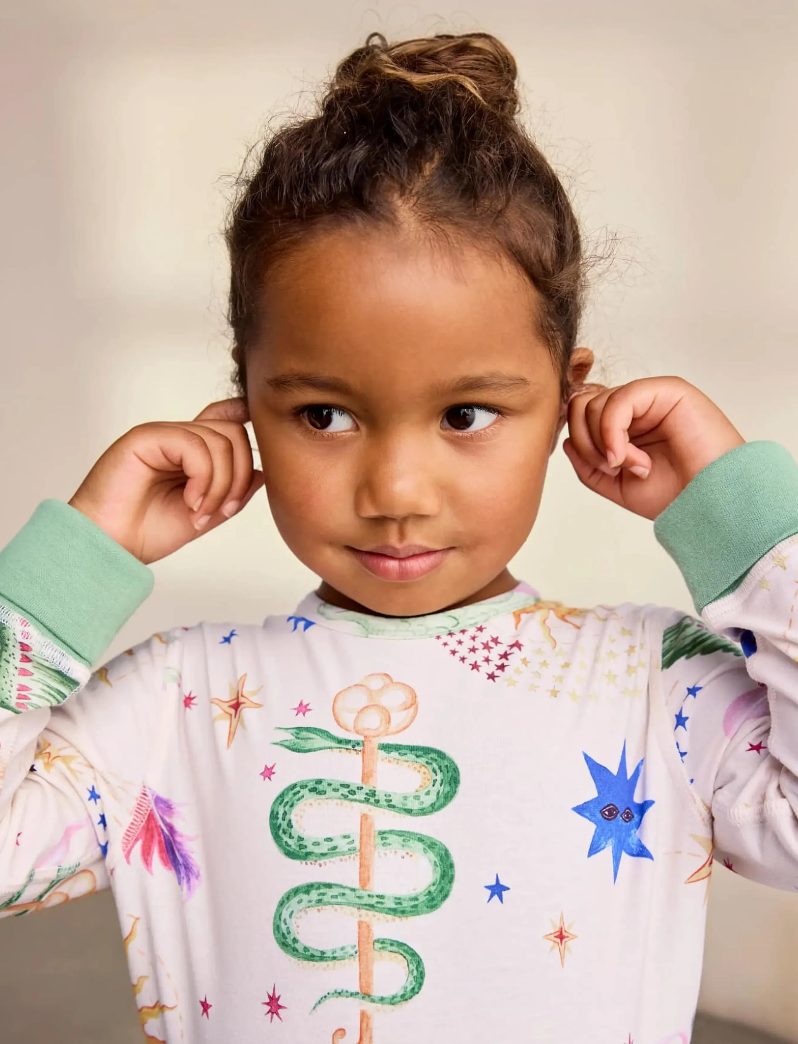 Chelsea Peers - Kids Organic Cotton Mythical Dragon Print Long Pyjama Set - komplektid - off white - 3