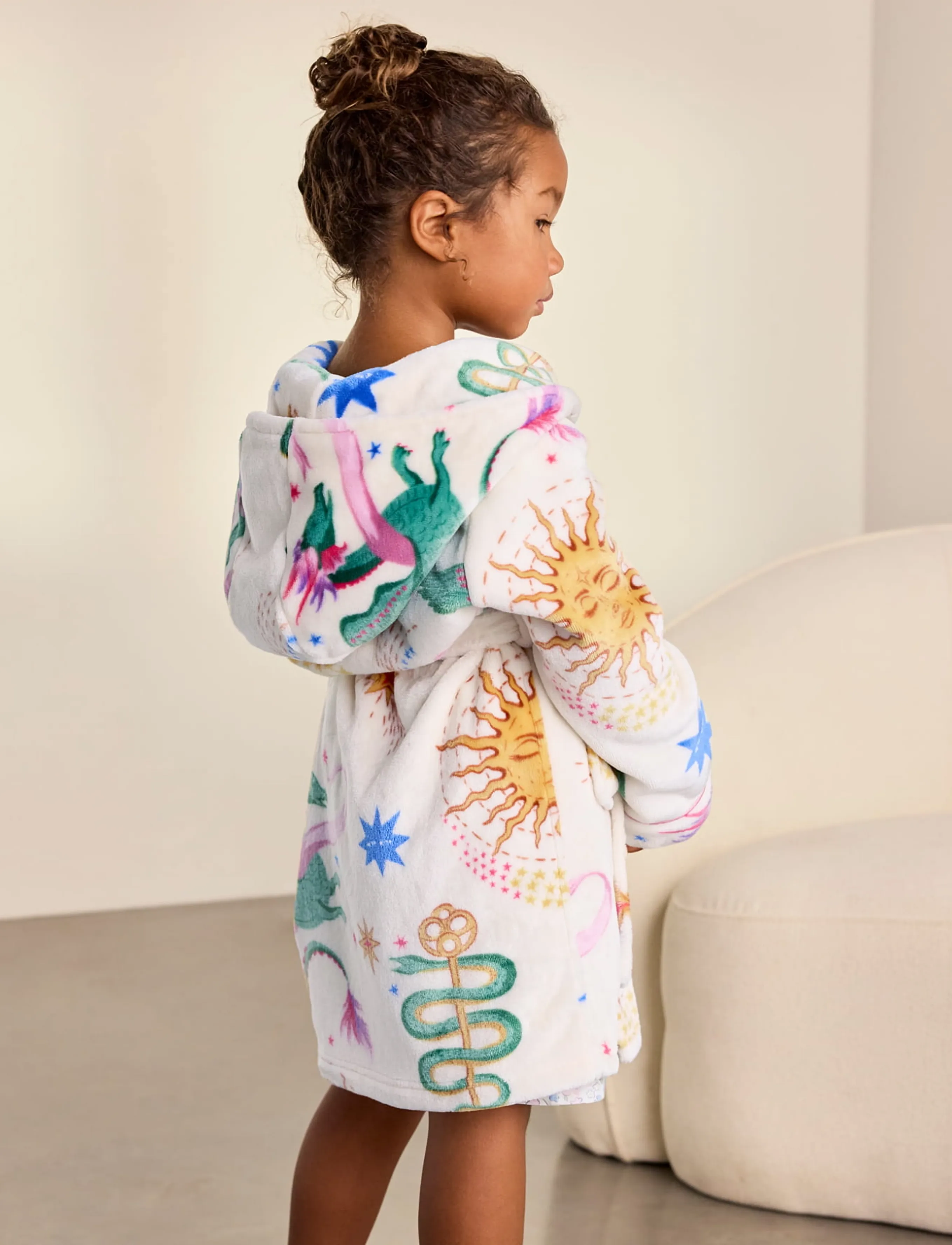 Chelsea Peers - Kids Fleece Mythical Dragon Print Hooded Dressing Gown - hommikumantlid - off white - 0