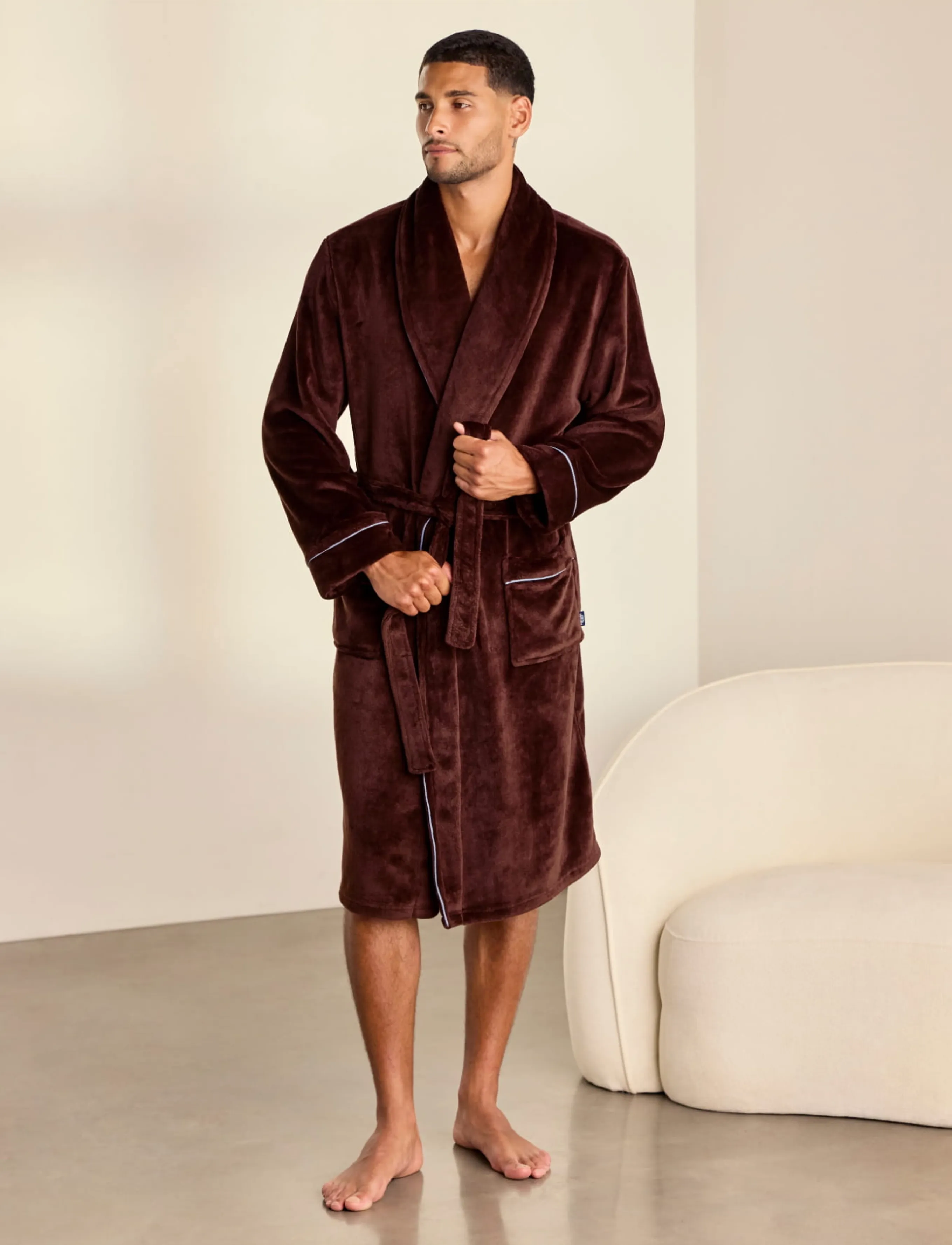 Chelsea Peers - Fleece Embroidered Kiss My Bass Dressing Gown - robes - burgundy - 0