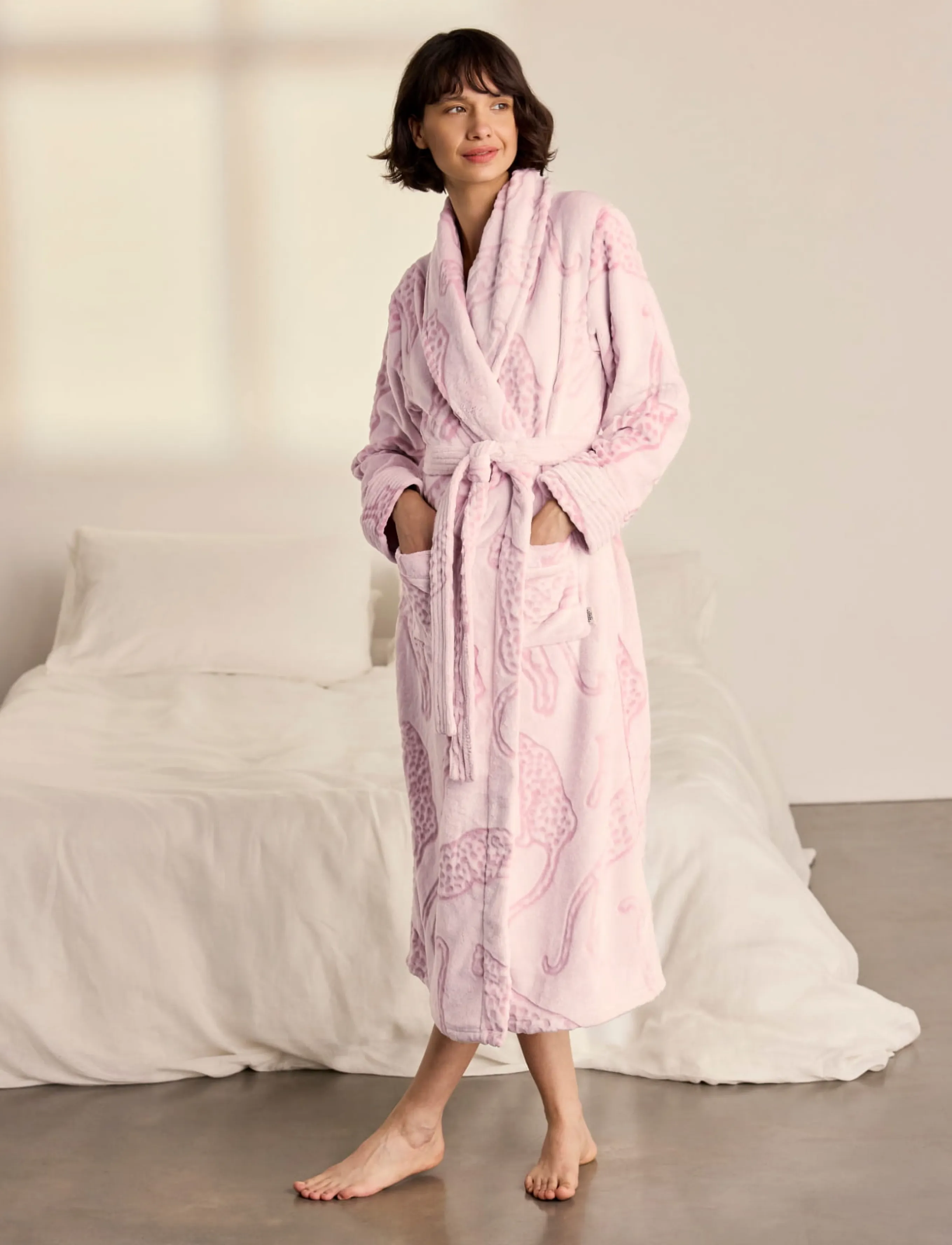 Chelsea Peers - Fleece Burnout Lino Cut Leopard Print Long Dressing Gown - morgenkåber - pink - 0