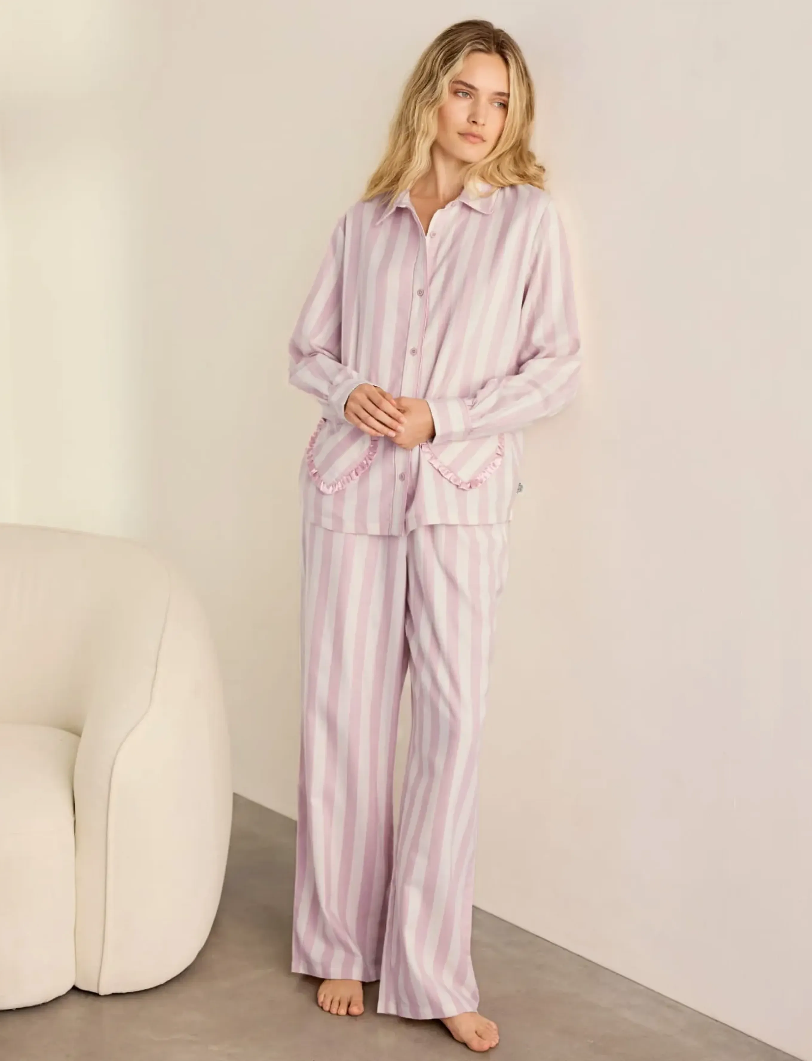 Chelsea Peers Organic Cotton Ruffle Heart Stripe Long Pyjama Set - Nachtwäsche - PINK / pink/rose