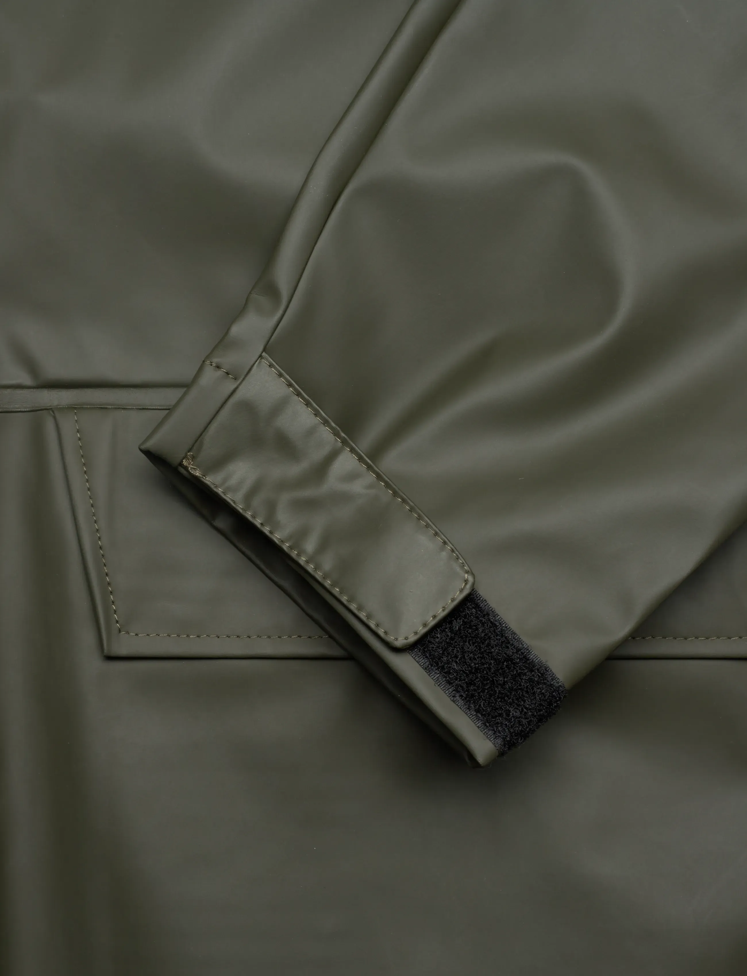 Chevalier - Stratus Rain Jacket - rain coats - dark green - 4
