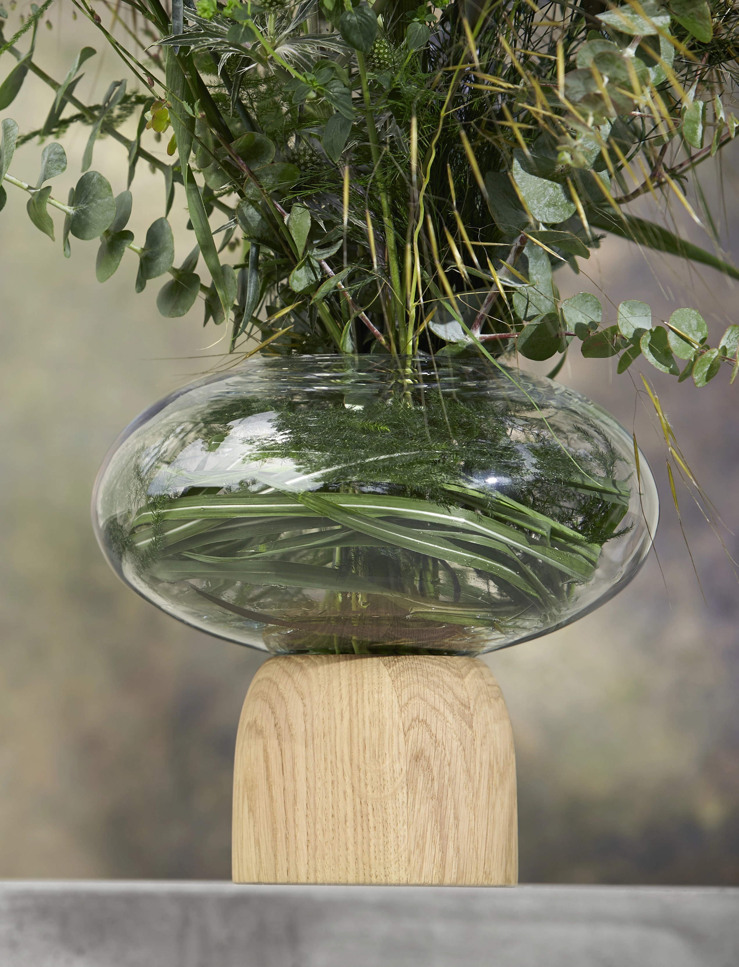 ChiCura - Porcini Vase - vases - oak / clear - 2