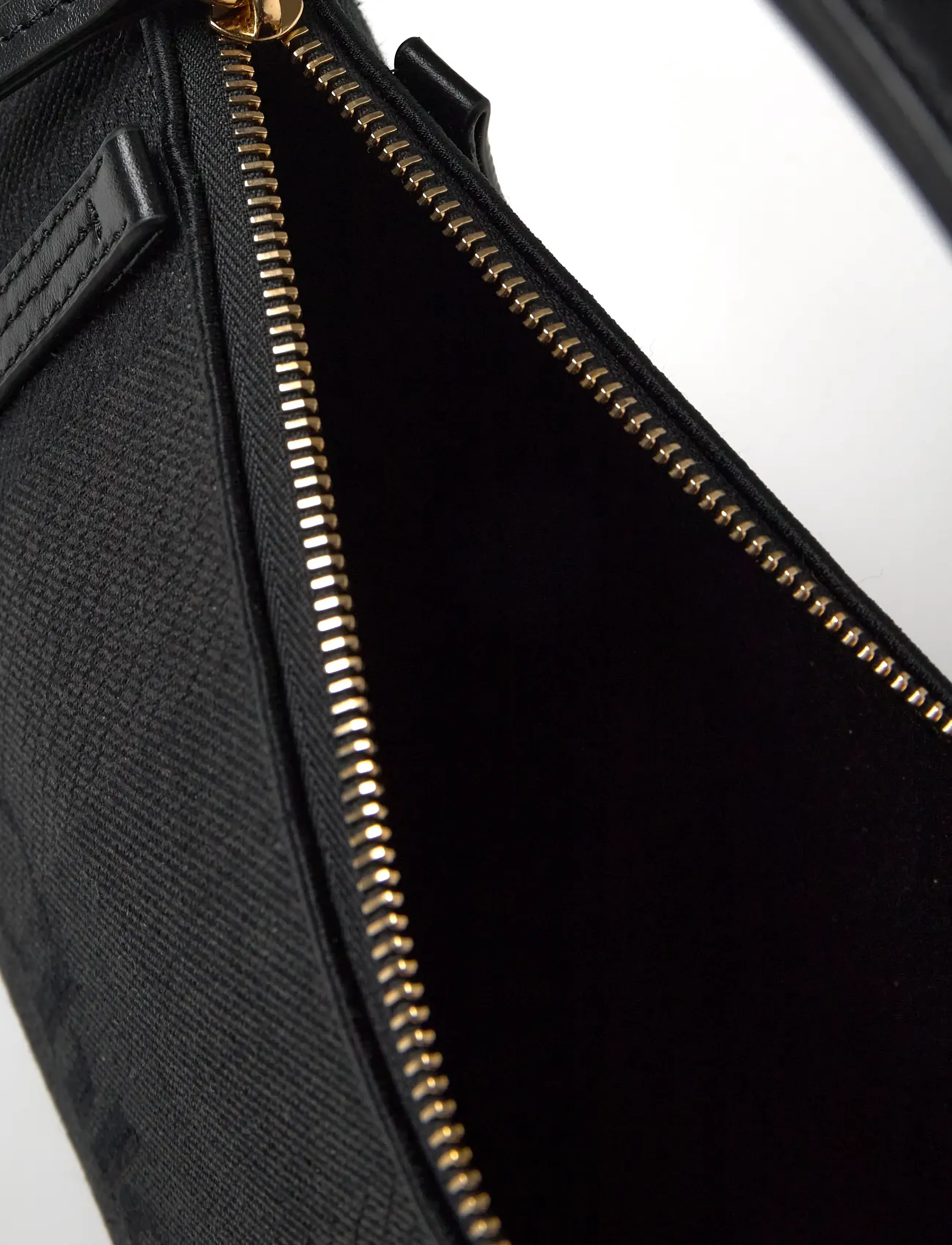 Chloé - Carry Shoulder Bag - väskor - black - 5