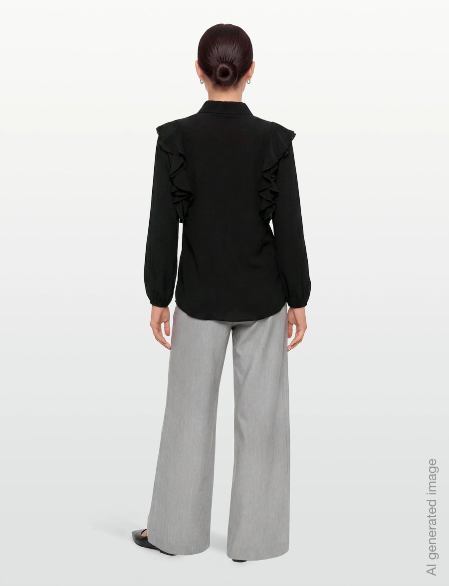 Chloé - Silk shirt with lace details - teksasärgid - black - 4