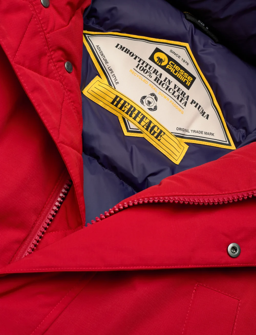 Ciesse Piumini - CP MONTANA 4 POCKET PARKA W DETACHABLE HOODED - talvejoped - high risk red-eclipse - 2