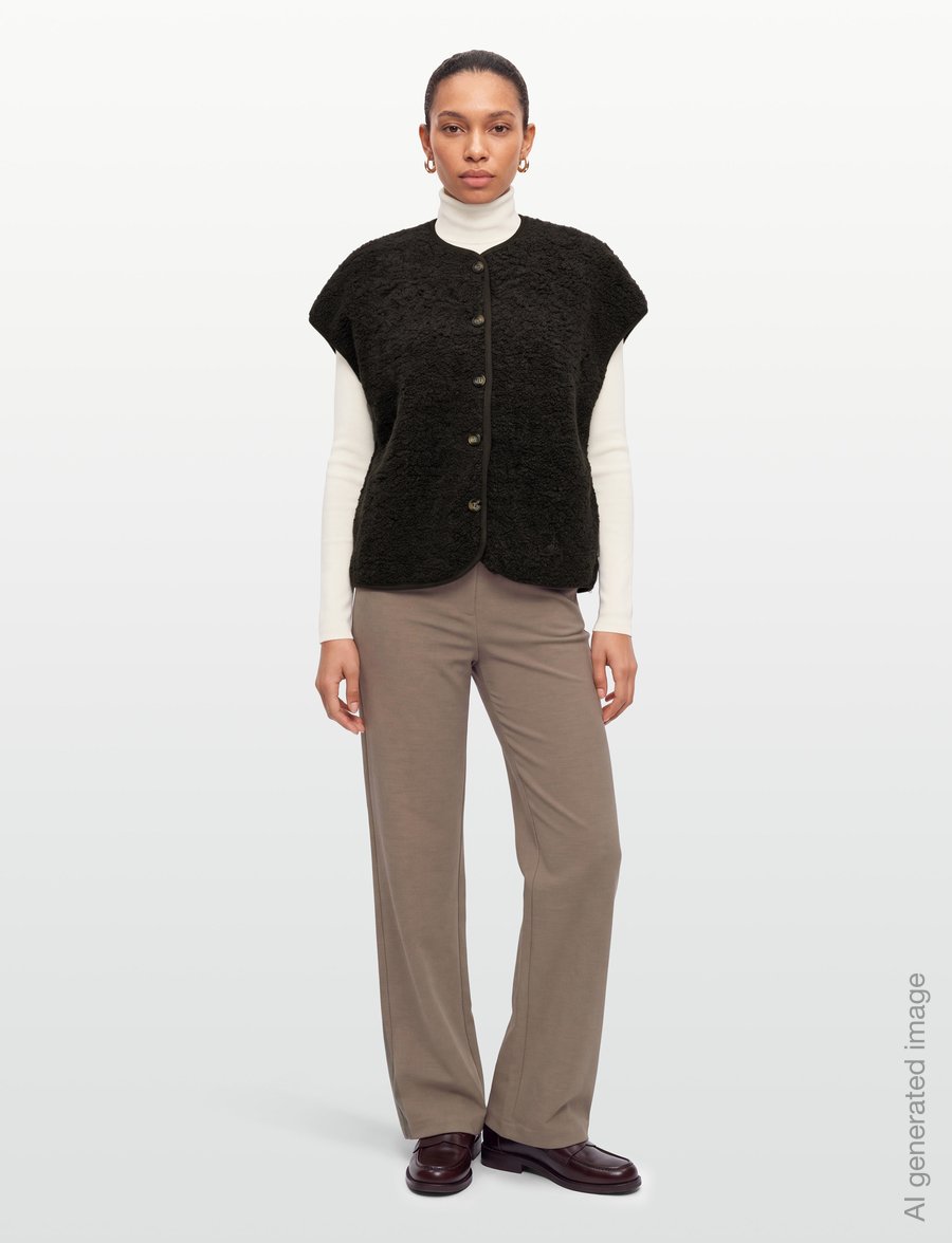 Claire Woman - Cworia - fleece & teddy vests - chocolate - 0