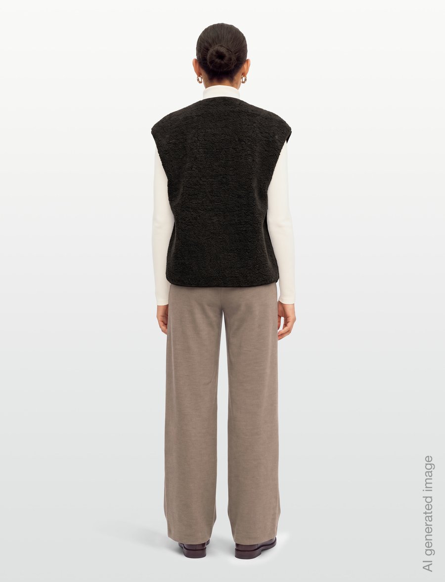 Claire Woman - Cworia - fleece & teddy vests - chocolate - 4