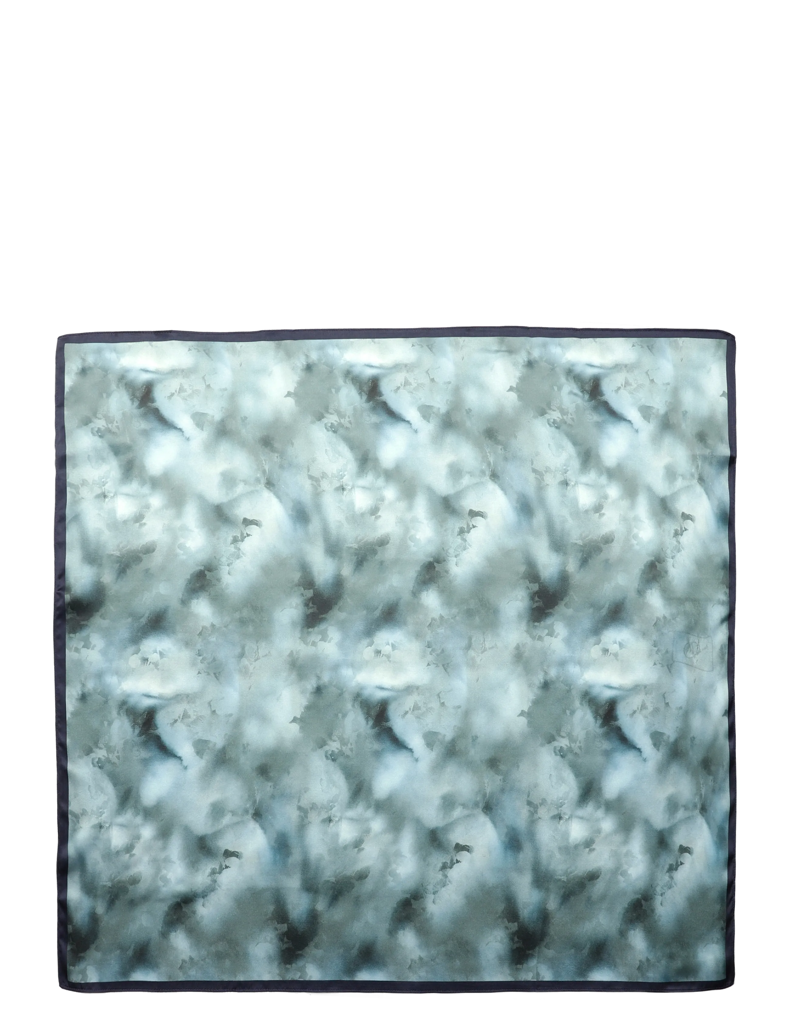 Claire Woman - CWFabiola - winter sky - 1