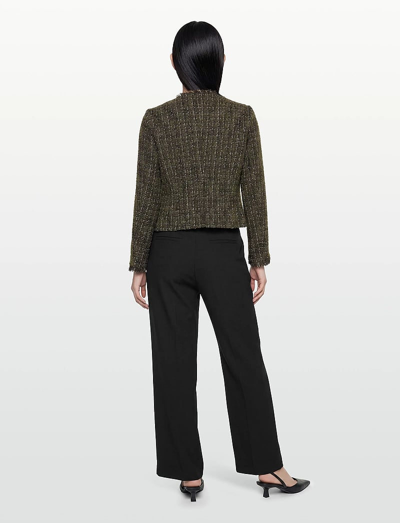 Claire Woman - Cwelliana - korte blazere - black - 4