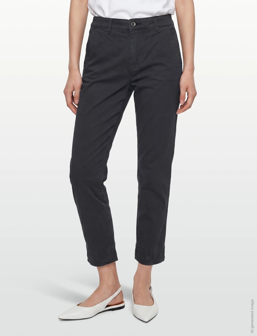 Claire Woman - Cwthareza - capri bukser - dark navy - 3