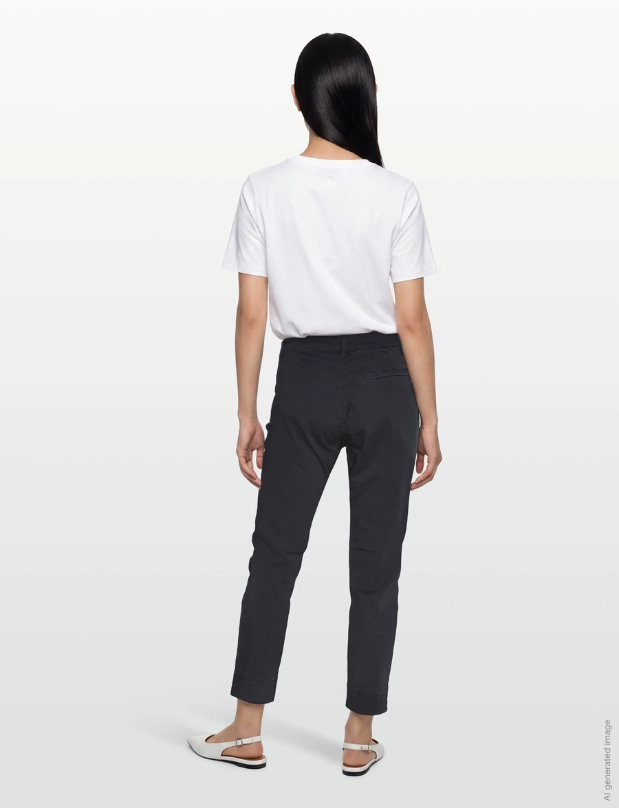 Claire Woman - Cwthareza - capri bukser - dark navy - 4