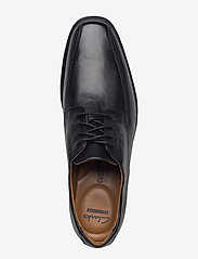 Clarks - Tilden Walk - laced shoes - black leather - 3