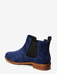 Clarks - Taylor Shine - navy suede - 2