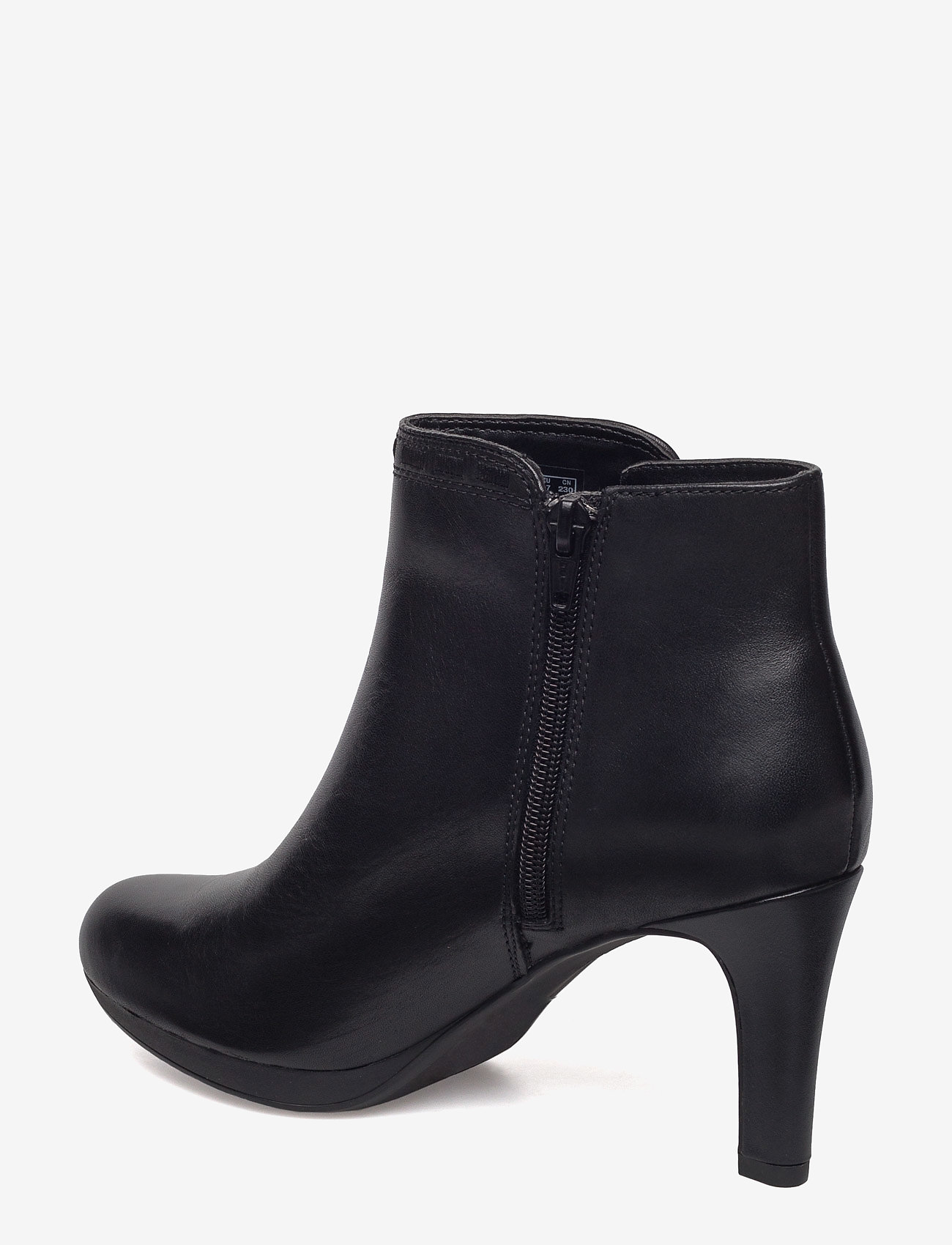 Clarks - Adriel Sadie - black leather - 4
