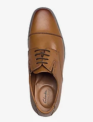 Clarks - Tilden Cap - laced shoes - dark tan lea - 3