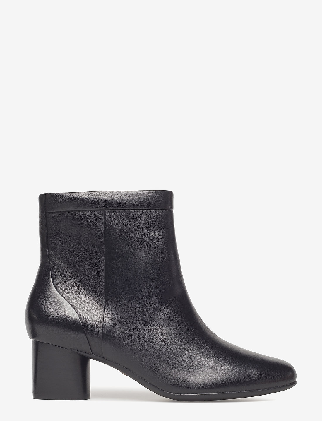 Clarks cosmo online up