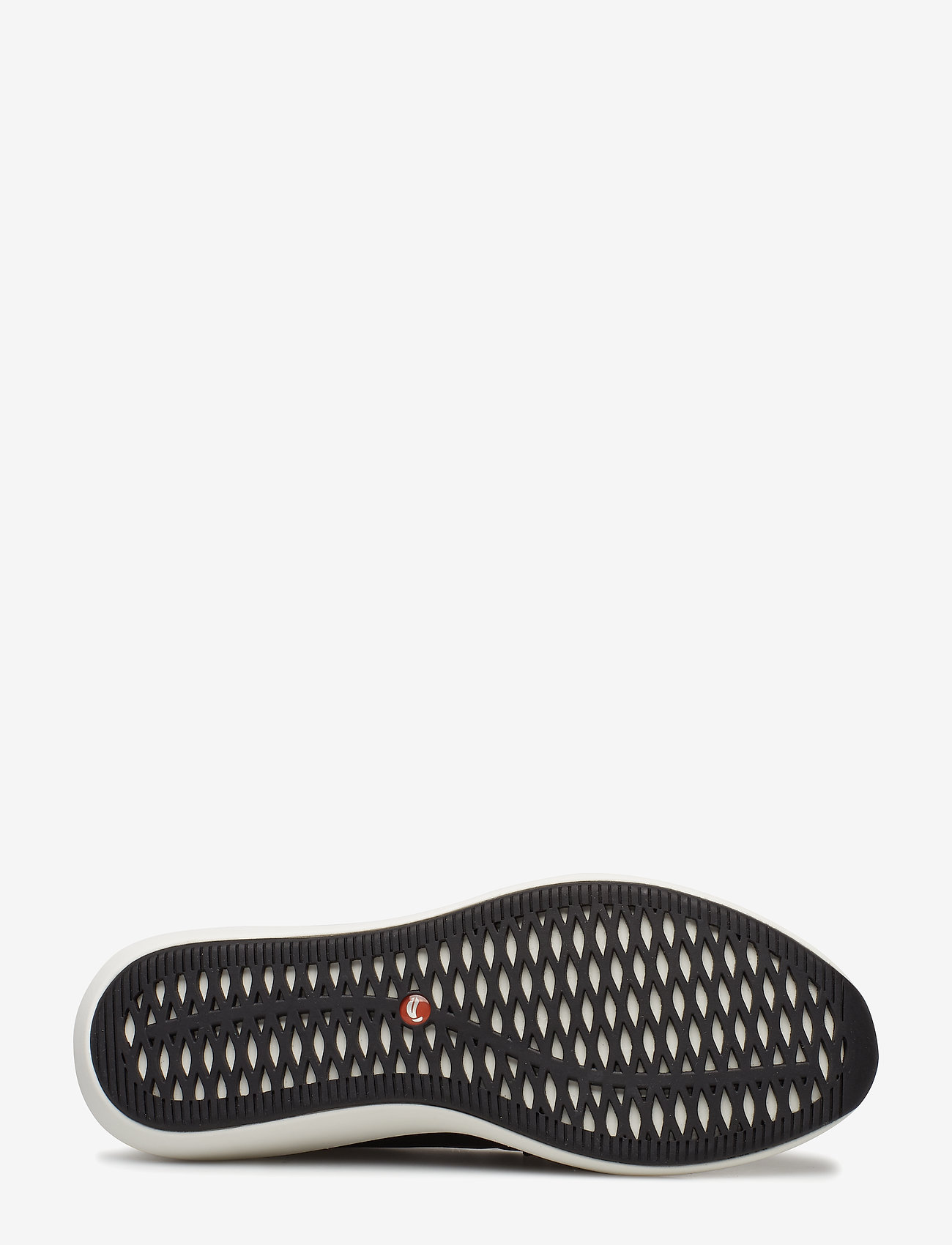 Clarks - Un Rio Step - black leather - 4