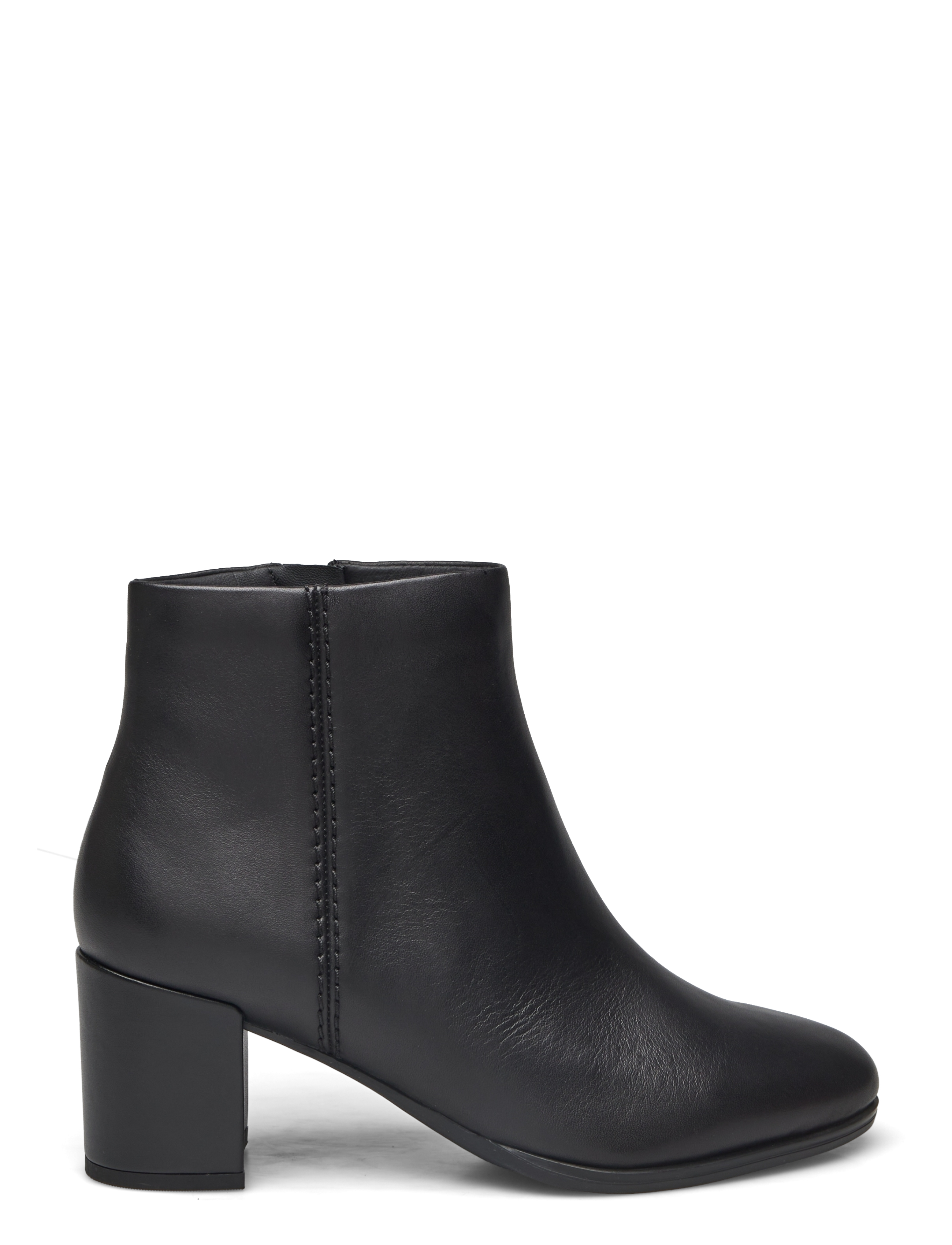 Clarks - Freva55 Zip - black leather - 1