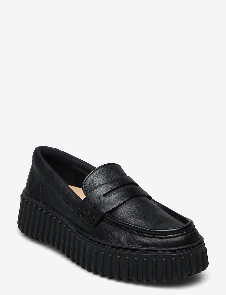 Clarks - Torhill Penny D - fashion trends - black leather - 0