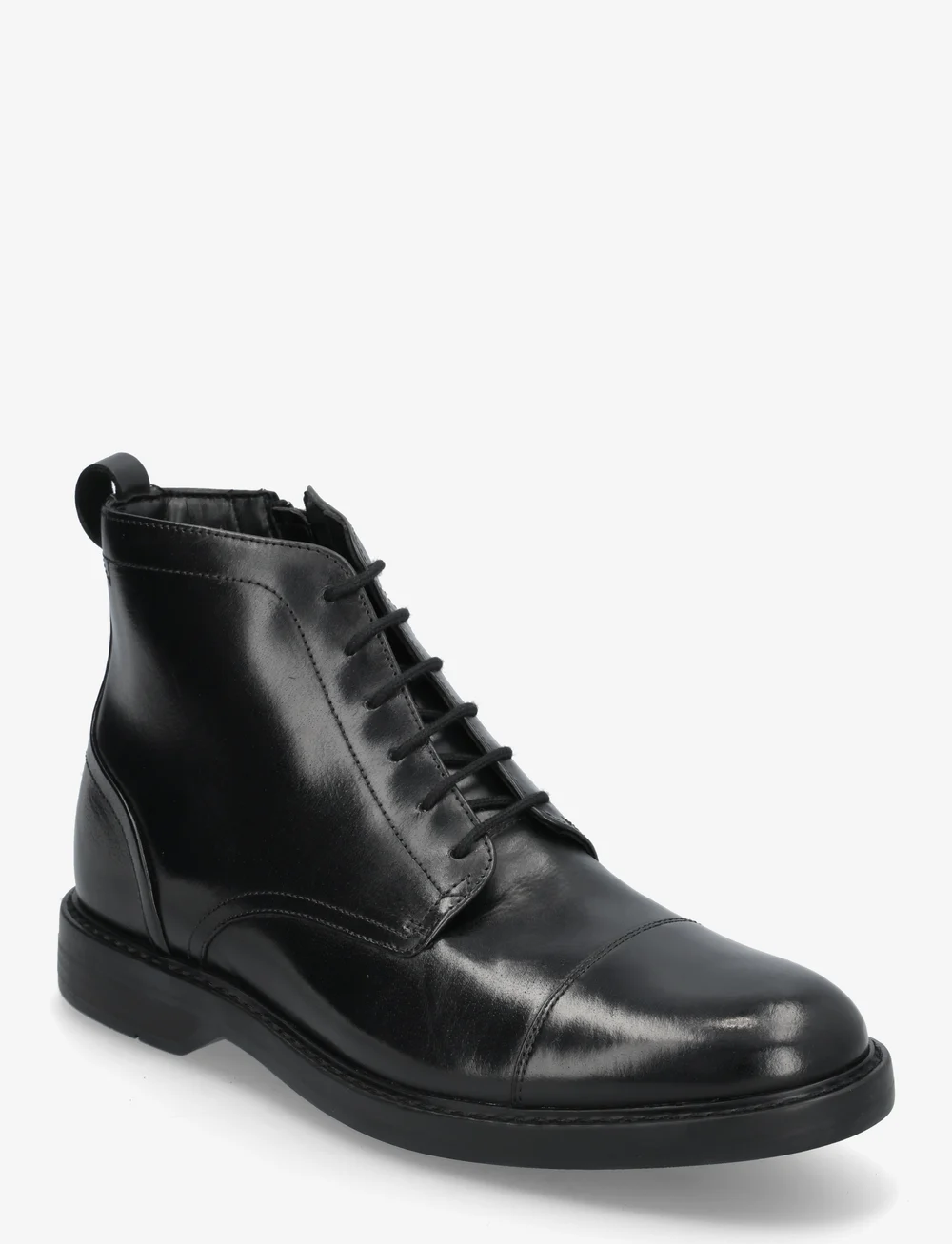 Clarks - Aldwin Cap G - kängor med snörning - black leather - 0