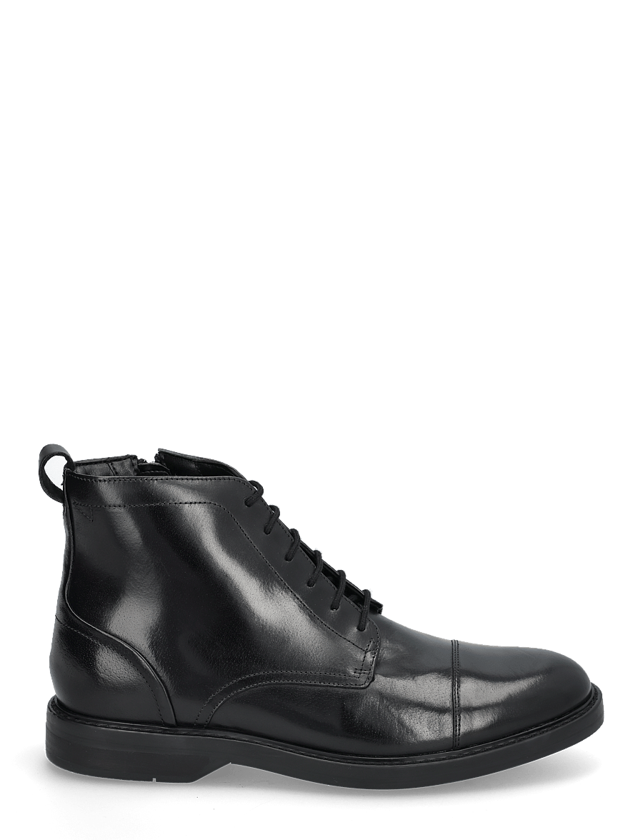 Clarks - Aldwin Cap G - black leather - 1