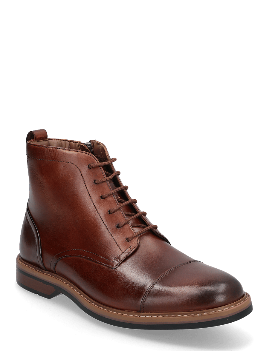 Clarks - Aldwin Cap G - laced boots - mid tan lea - 0