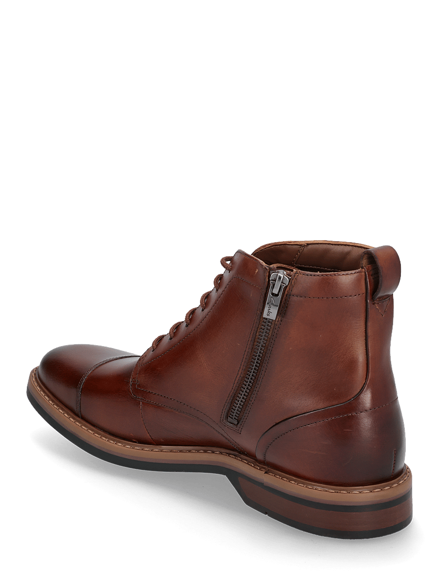 Clarks - Aldwin Cap G - laced boots - mid tan lea - 2