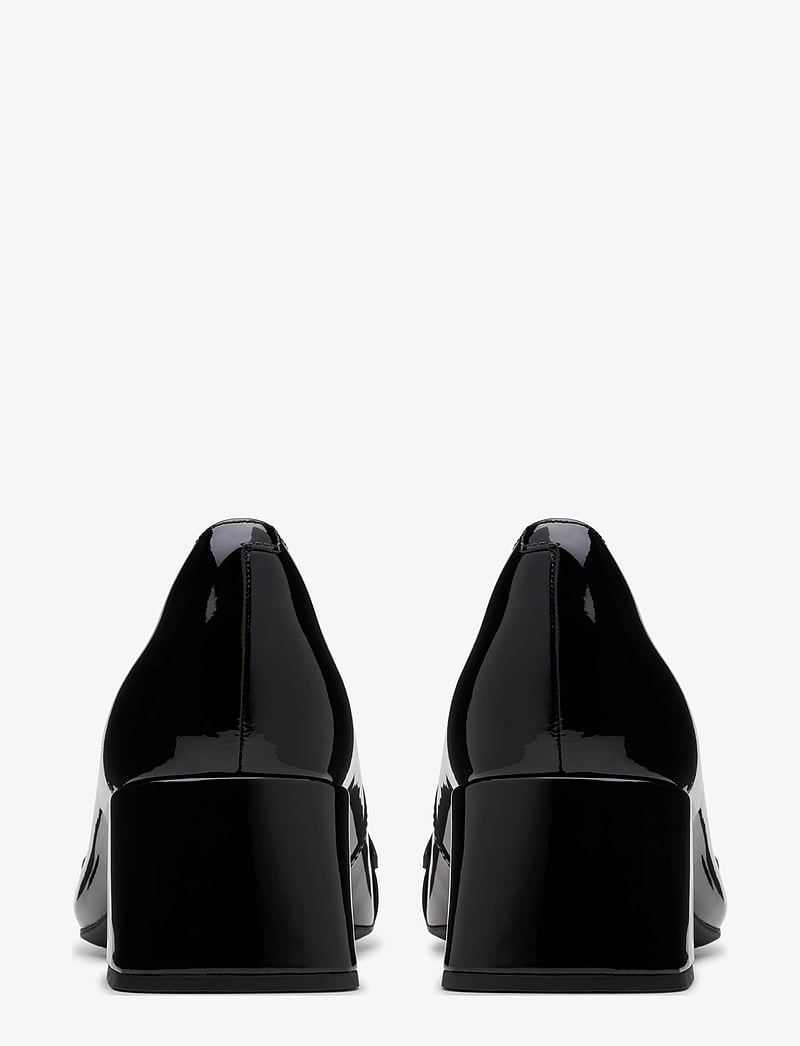 Clarks - Nyta45 Court D - black pat - 3