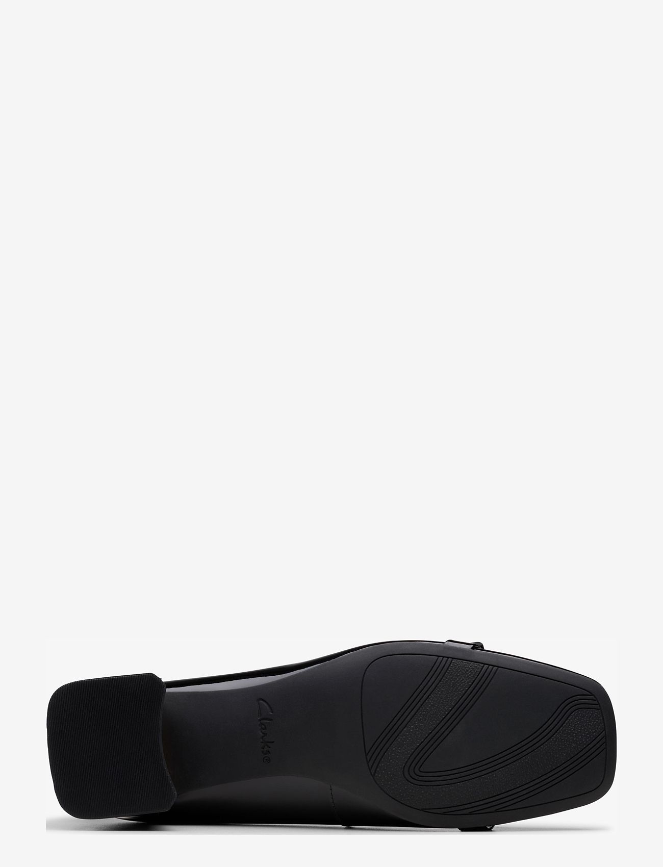 Clarks - Nyta45 Court D - black pat - 4