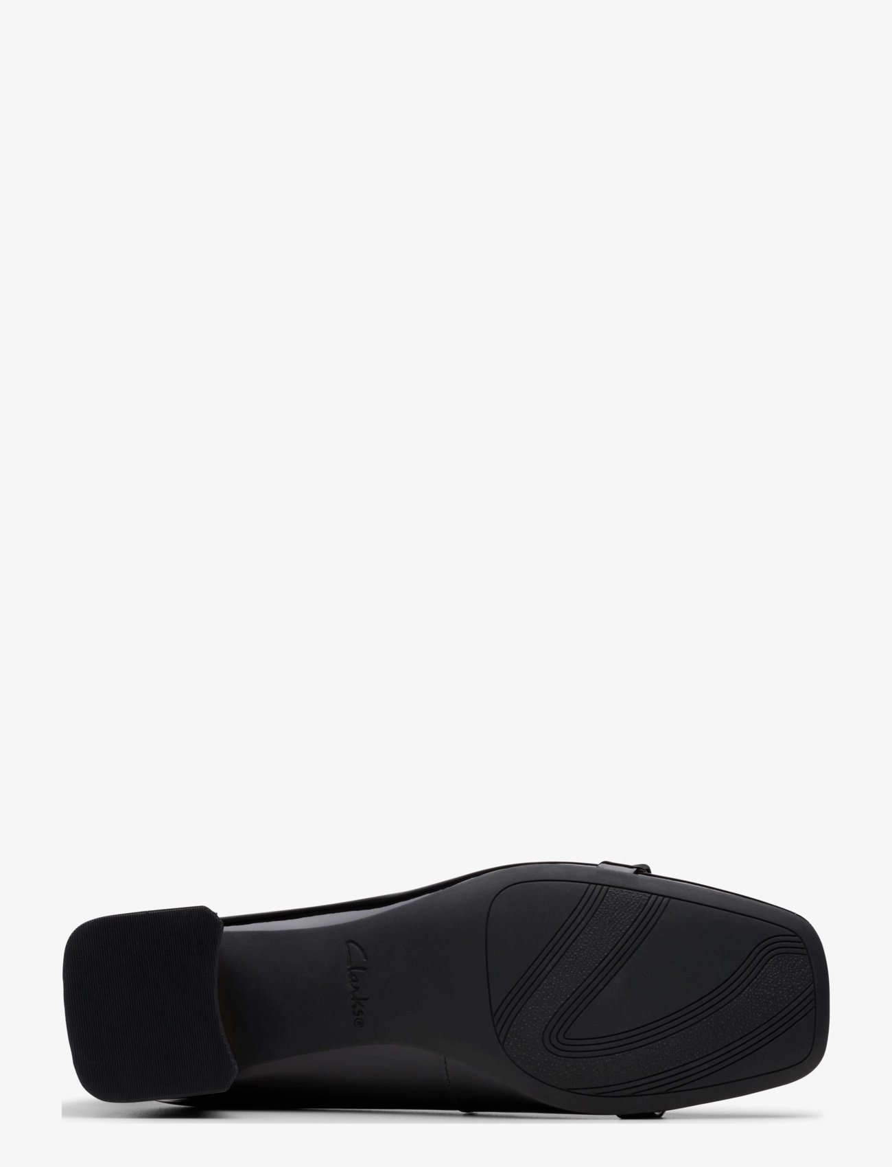 Clarks - Nyta45 Court D - black pat - 4