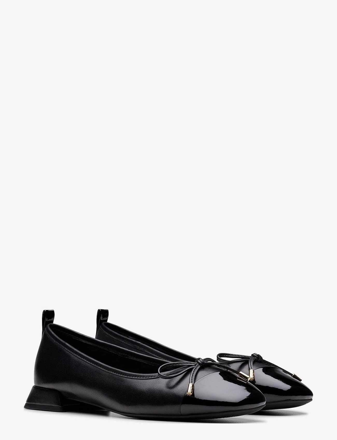 Ubree15 Poppy D - BLACK COMBI LEA