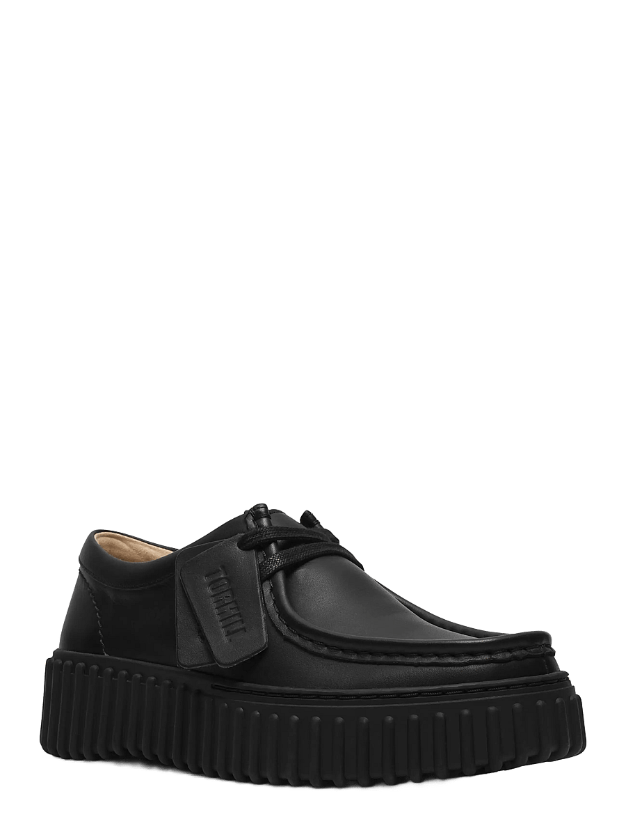 Clarks - Torhill Bee D - black leather - 2