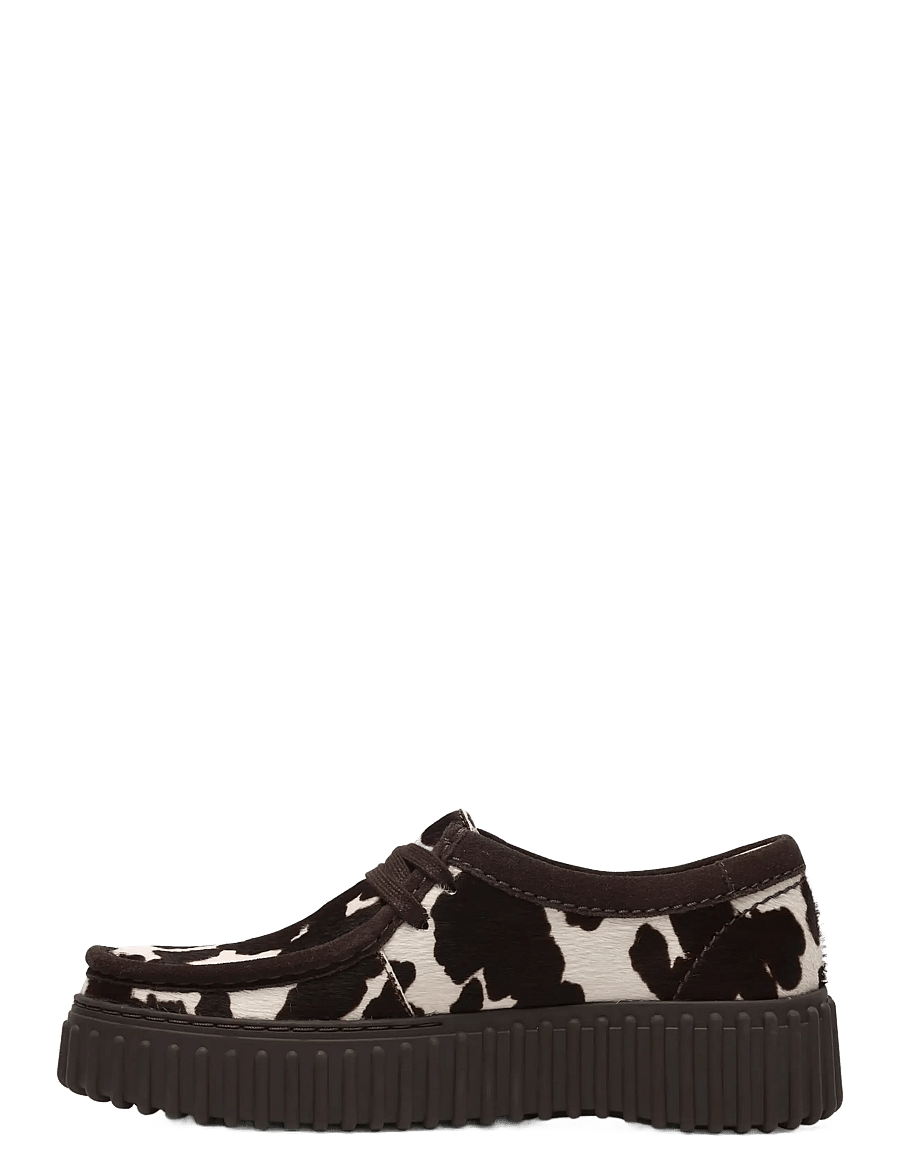 Clarks - Torhill Bee D - modetrender - cow print - 4