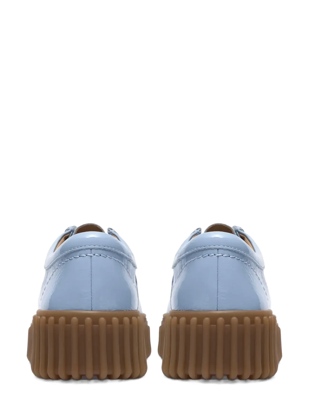 Clarks - Torhill Bee D - heeled loafers - lgt blue pat lea - 3