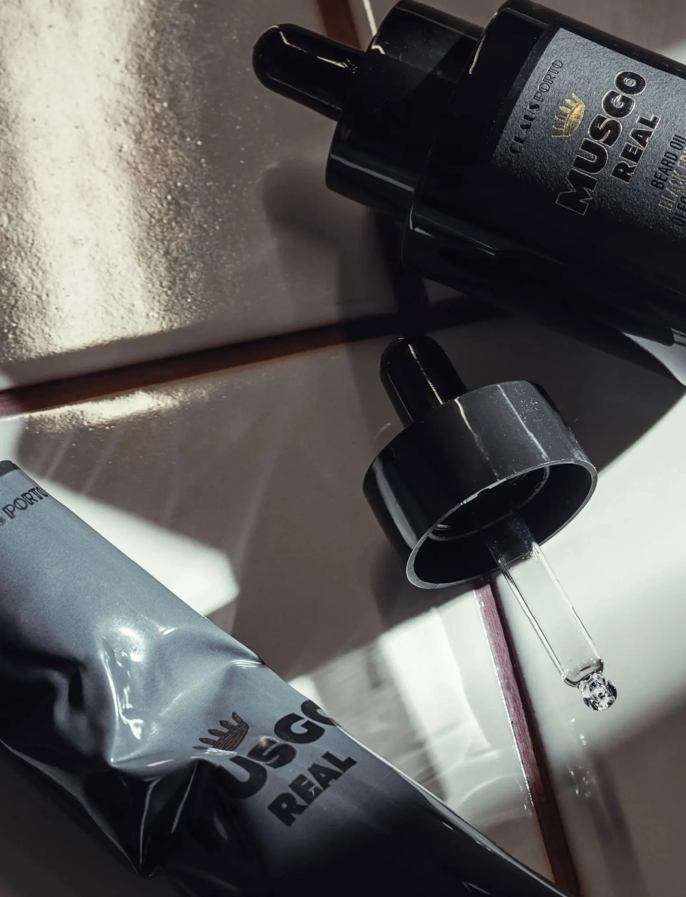 Claus Porto - Black Edition Beard Oil - skäggolja - black - 3