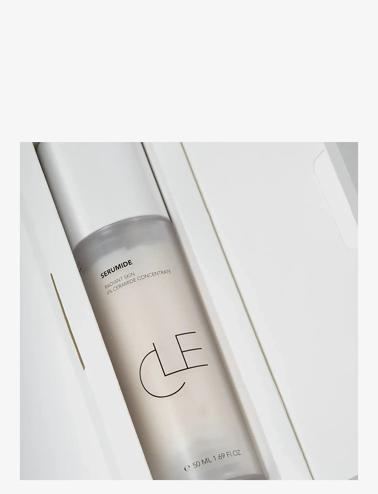 CLE Cosmetics - Serumide - smink - no color - 3