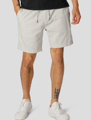Clean Cut Copenhagen - Barcelona Cotton / Linen Shorts - linneshorts - white - 4