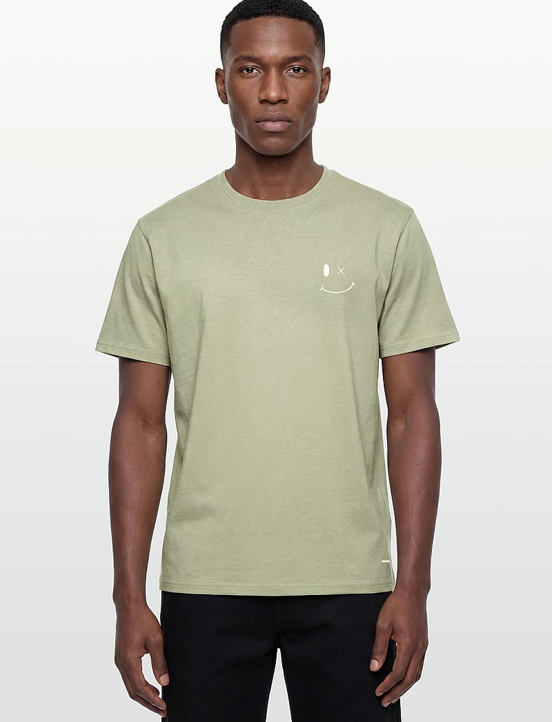 Clean Cut Copenhagen - Patrick Organic Tee - lühikeste varrukatega t-särgid - desert sage - 3