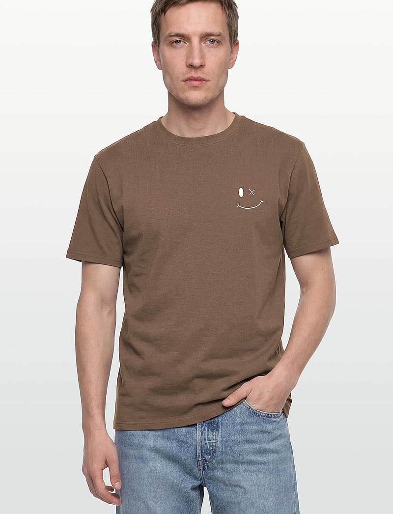 Clean Cut Copenhagen - Patrick Organic Tee - kortærmede t-shirts - shitake - 3