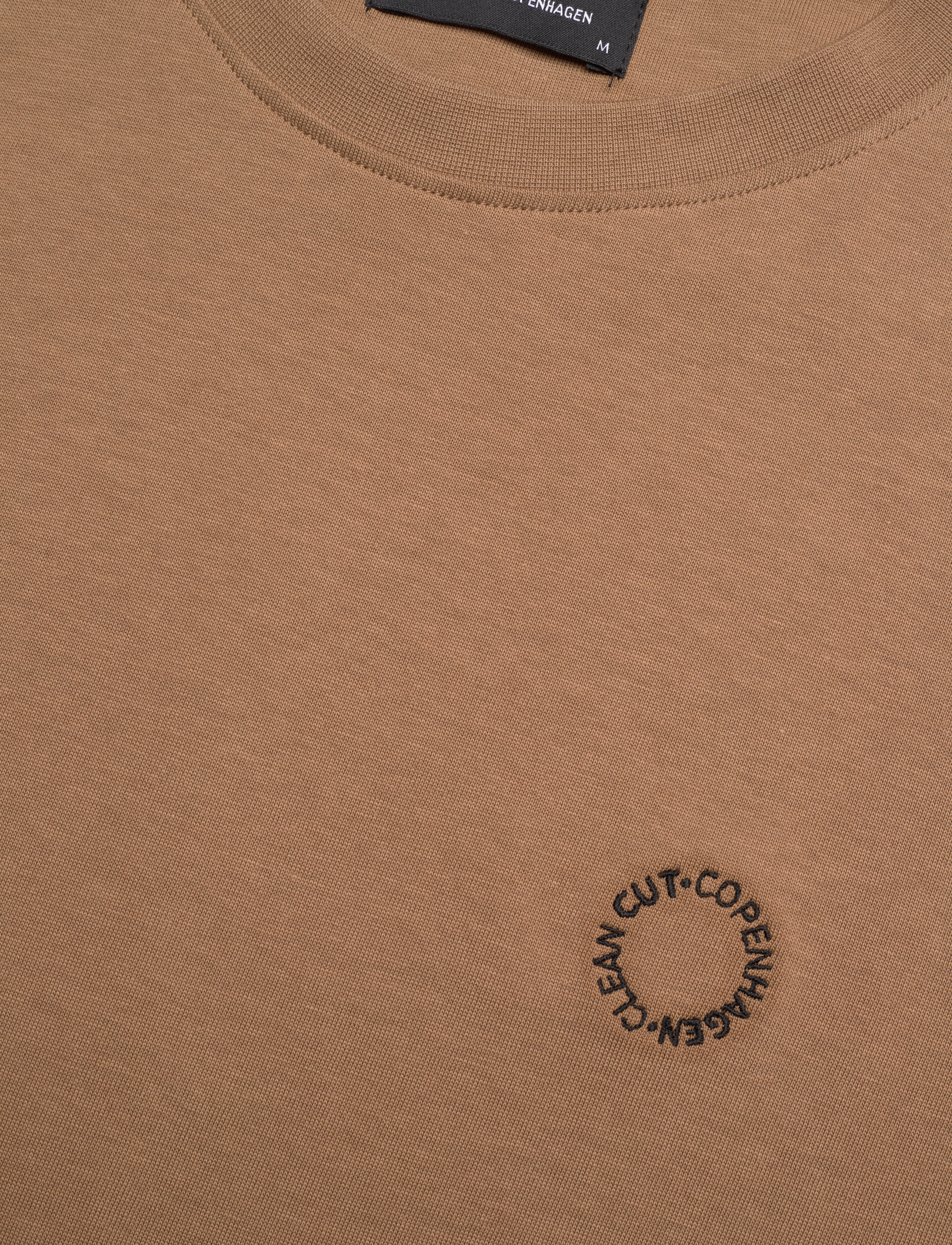 Clean Cut Copenhagen - Stanley Organic Tee - dark camel - 2