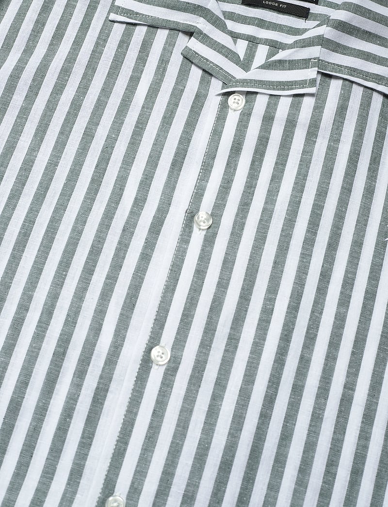 Clean Cut Copenhagen - Giles Bowling Striped Shirt S/S - leinenhemden - dark green/ecru - 3