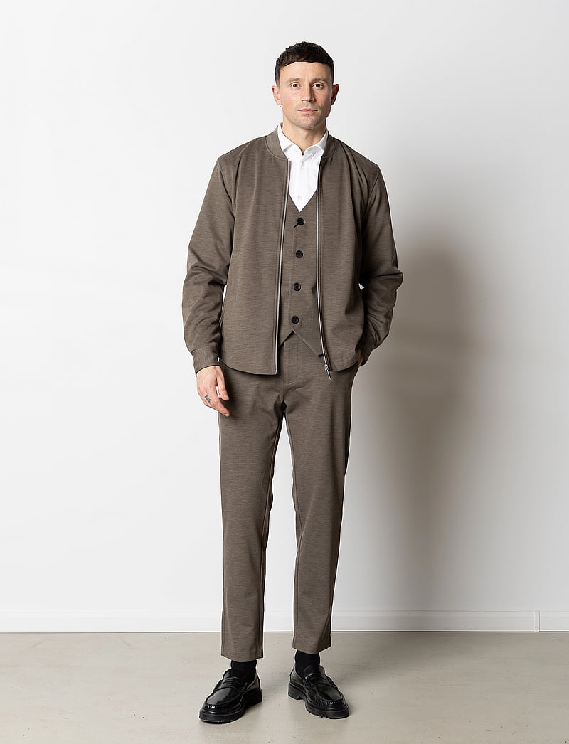 Clean Cut Copenhagen - Brendon jersey jacket - dark khaki - 3
