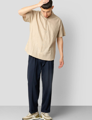 Clean Cut Copenhagen - Bowling Cotton Linen Shirt S/S - basic shirts - khaki - 2