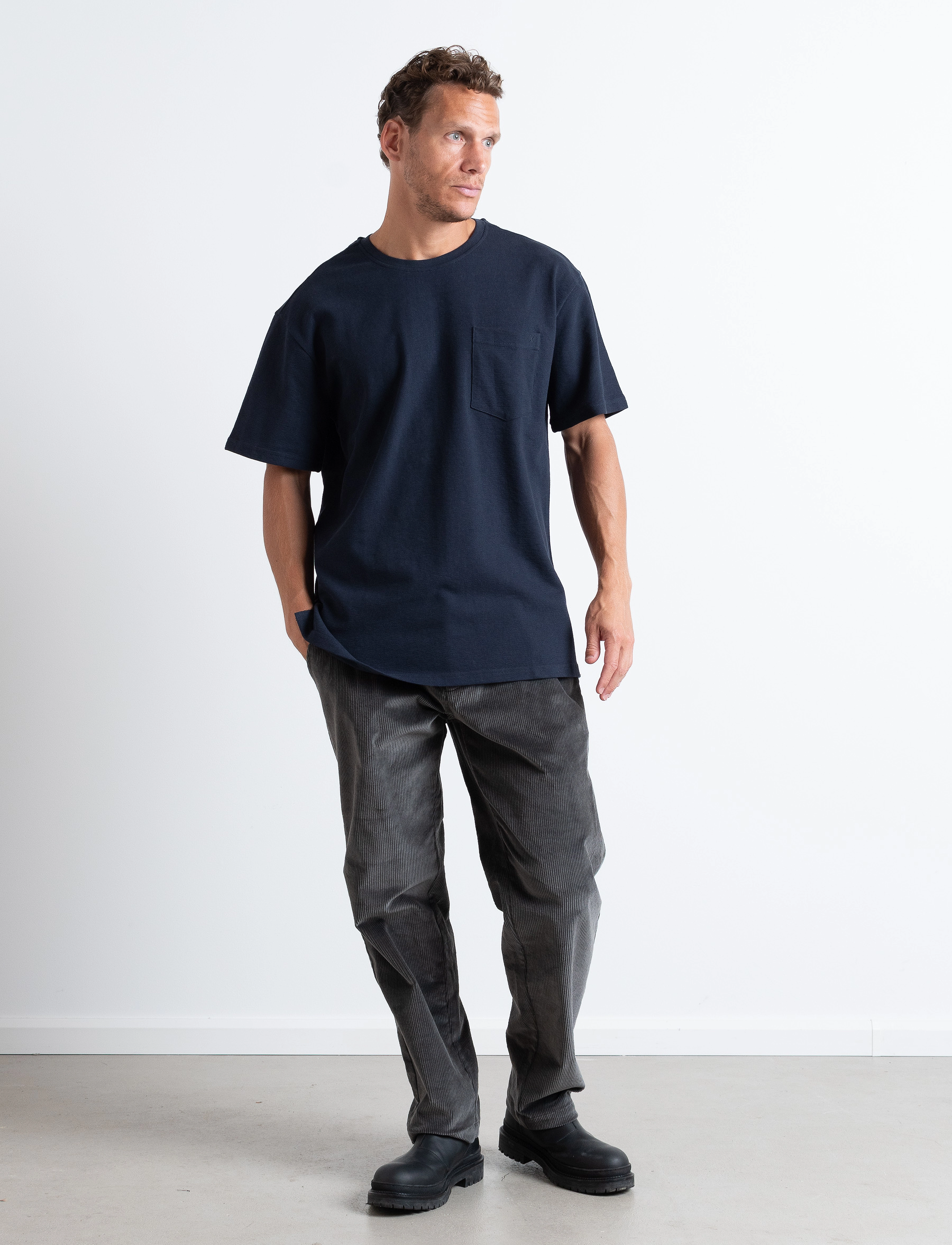 Clean Cut Copenhagen - Calton Structured Tee - laveste priser - dark navy - 4