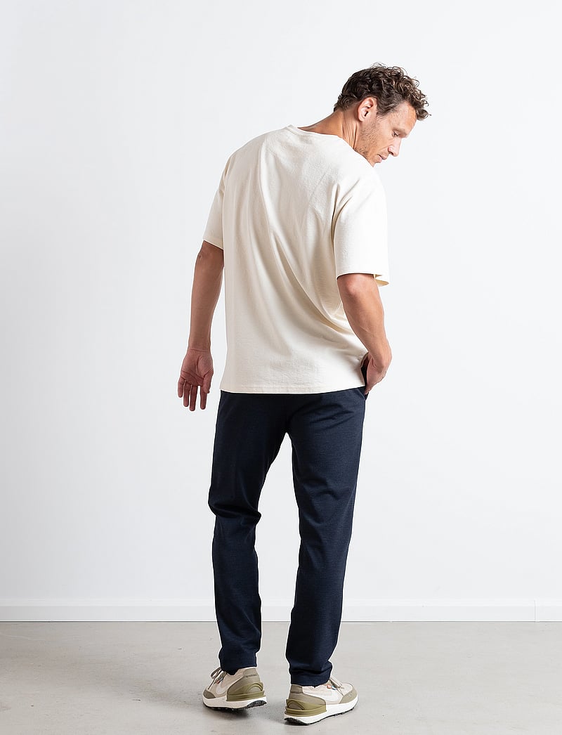 Clean Cut Copenhagen - Calton Structured Tee - t-shirts à manches courtes - ecru - 3