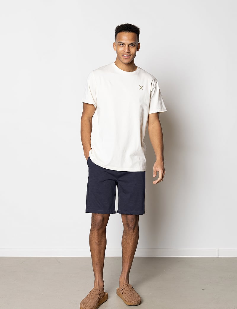 Clean Cut Copenhagen - Milano Brendon Jersey Shorts - chinos shorts - navy - 4